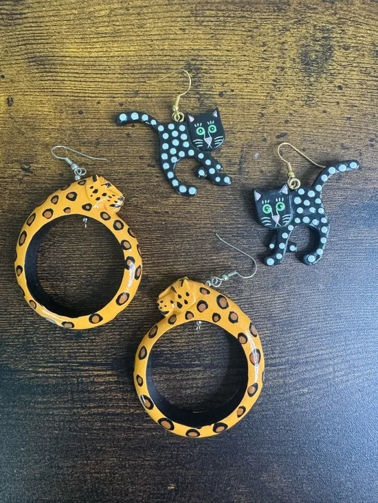 Cat & Leopard Funky Earring Bundle - Picture 2 of 11